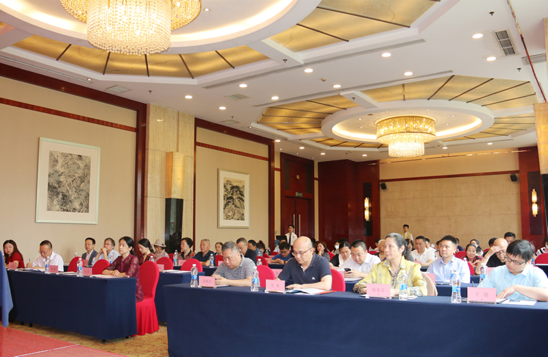 2-主题教育动员会会场2.jpg