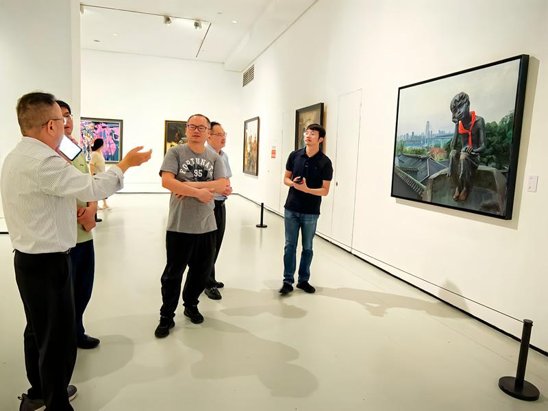 2-参观美术馆展览