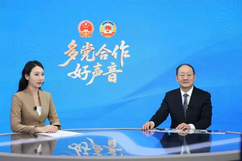 1-2026年2月11日，全国政协常委、台盟中央副主席兼秘书长江利平接受专访。盛佳鹏 摄